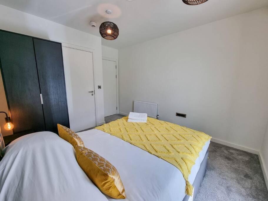 Luxury City Centre Townhouse With Parking Manchester Bagian luar foto