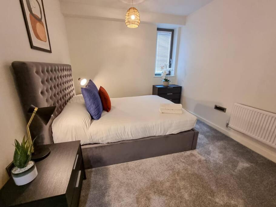 Luxury City Centre Townhouse With Parking Manchester Bagian luar foto